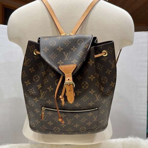 Louis Vuitton Handbags - Authentic,Beautiful,Rare 💙Louis Vuitton Monogram Canvas Neo Montsouris Backpack